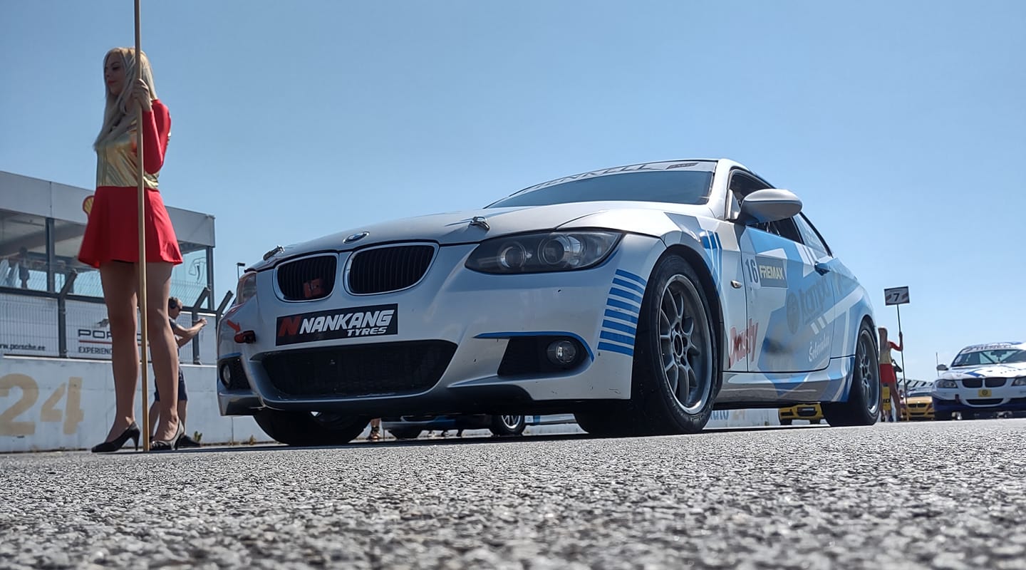 Adrenalinas su BMW 325 CUP čempionu Karoliu Jovaiša